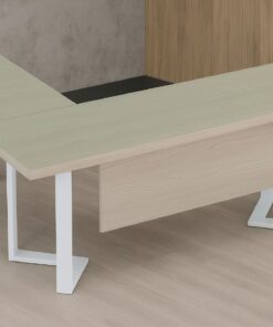 Upgrade your workspace with the modern office table AK-05 from Queens Arts & Trends, Philippines. Sleek, durable, and perfect for productivity.