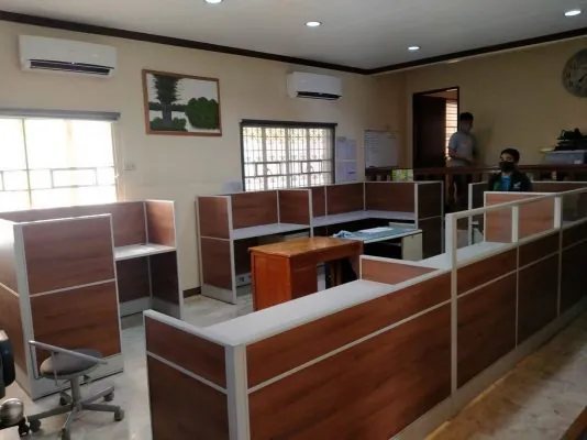 office partitions, cubicle, office dividers