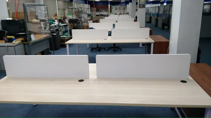 office partitions, cubicle, office dividers