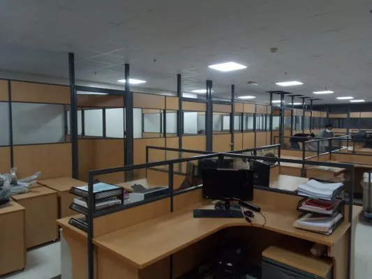 office partitions, cubicle, office dividers